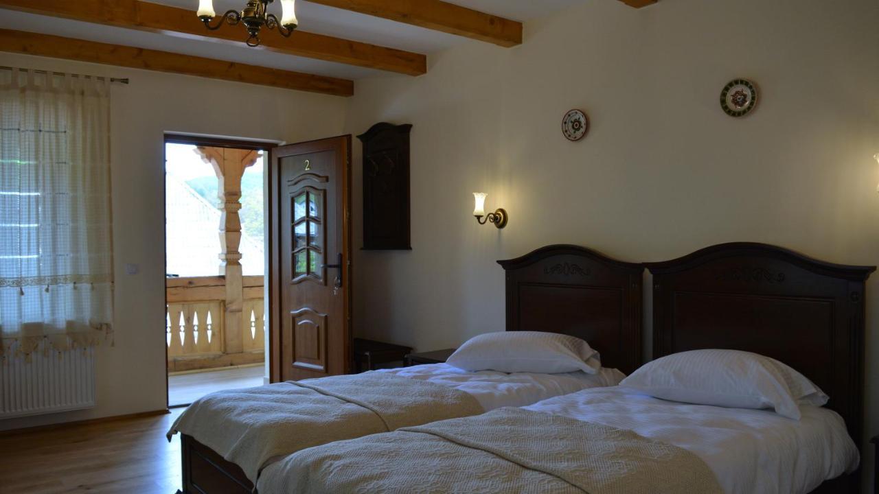 Pensiunea Valea Muntelui Bîrsana 外观 照片