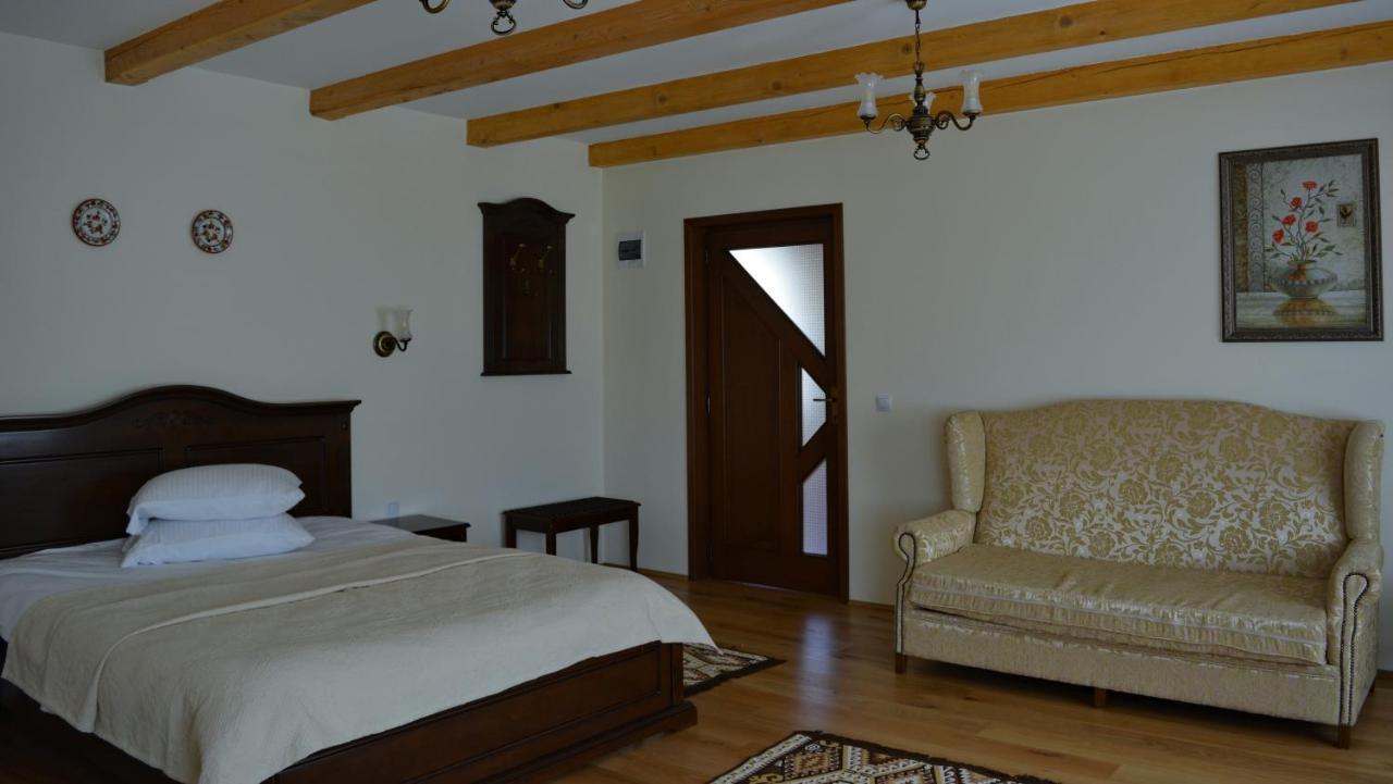 Pensiunea Valea Muntelui Bîrsana 外观 照片