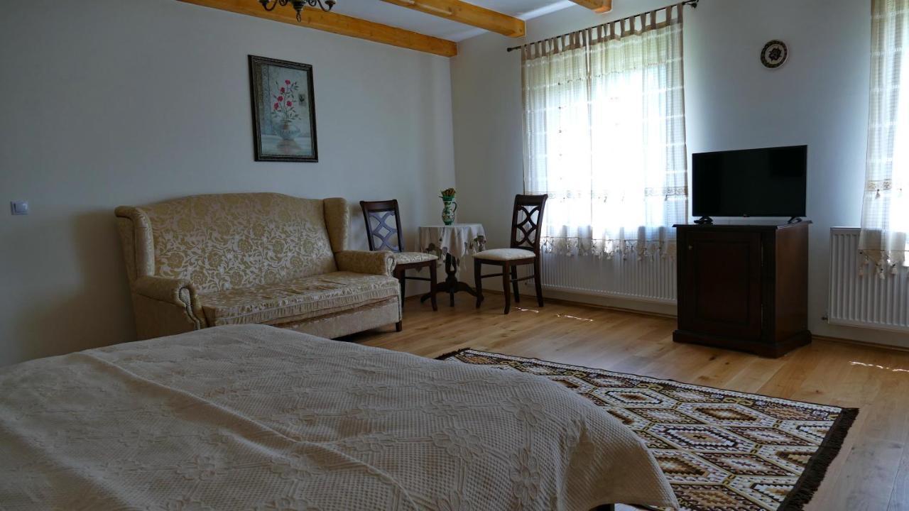 Pensiunea Valea Muntelui Bîrsana 外观 照片
